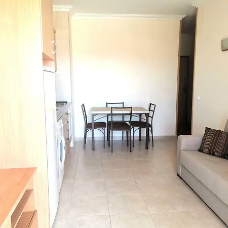 Flamingo Sea ​​and Mountain View Apartament *